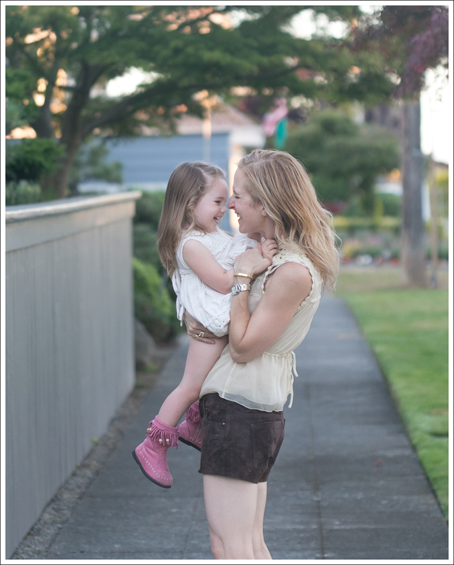 Blog BCBGMaxAzria Silk Top Blank NYC Leather Suede Shorts Steve Madden Ash Sandals-5