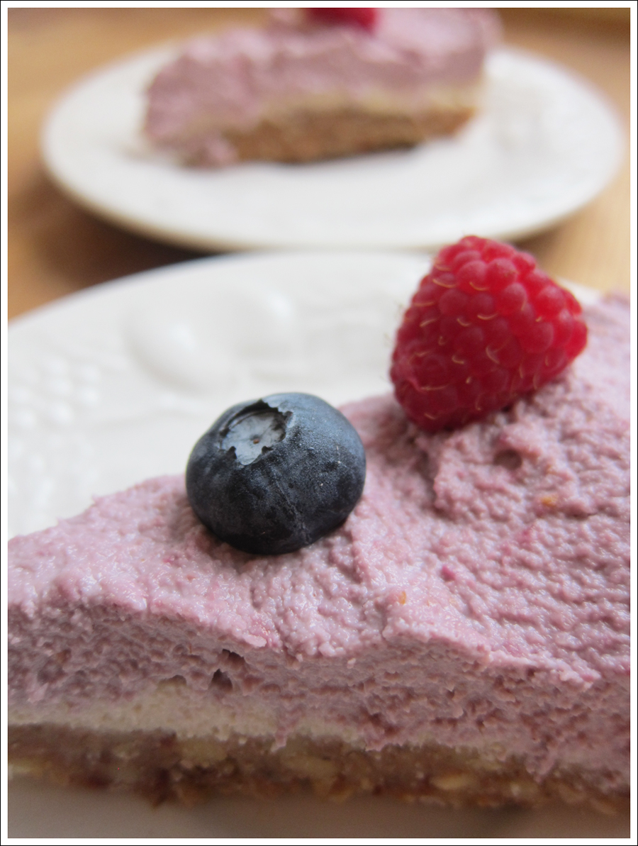 Blog frozen raspberry paleo tart 3