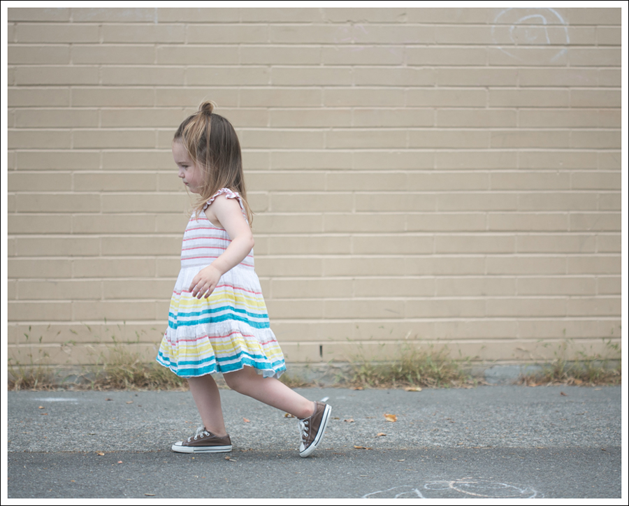 Blog Old Navy Striped Dress Brown Converse-1
