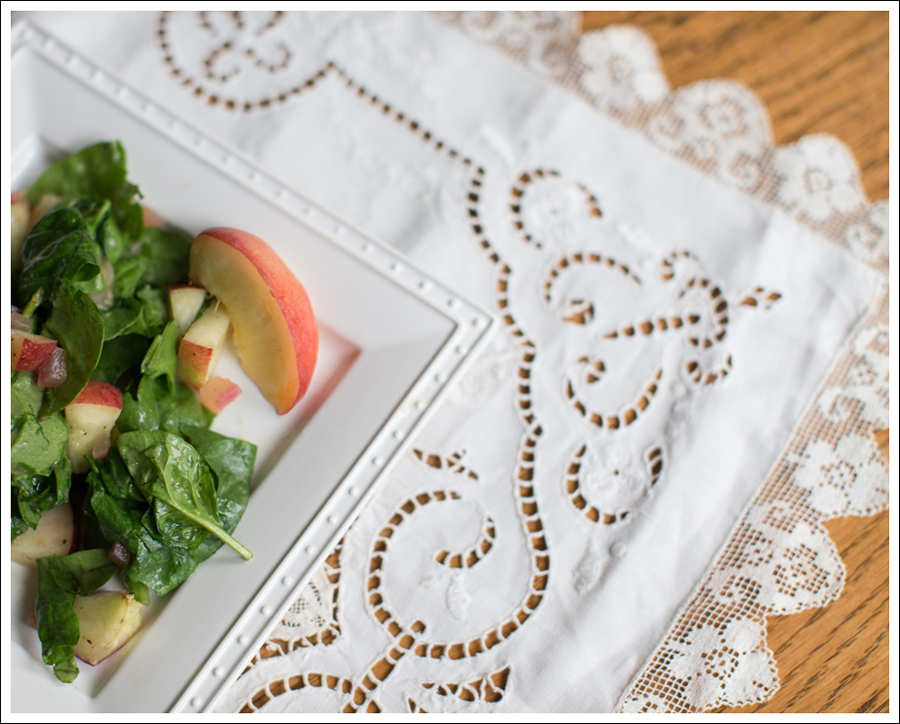 Blog Paleo Warm Peach Salad-1
