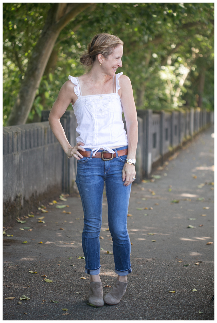 Blog Abercrombie and Fitch Boho Top Citizens Of Humanity Carlton Retro High Rise Jeans Sam Edelman Petty Suede Booties-1