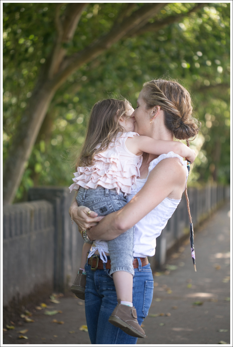 Blog Abercrombie and Fitch Boho Top Citizens Of Humanity Carlton Retro High Rise Jeans Sam Edelman Petty Suede Booties-10