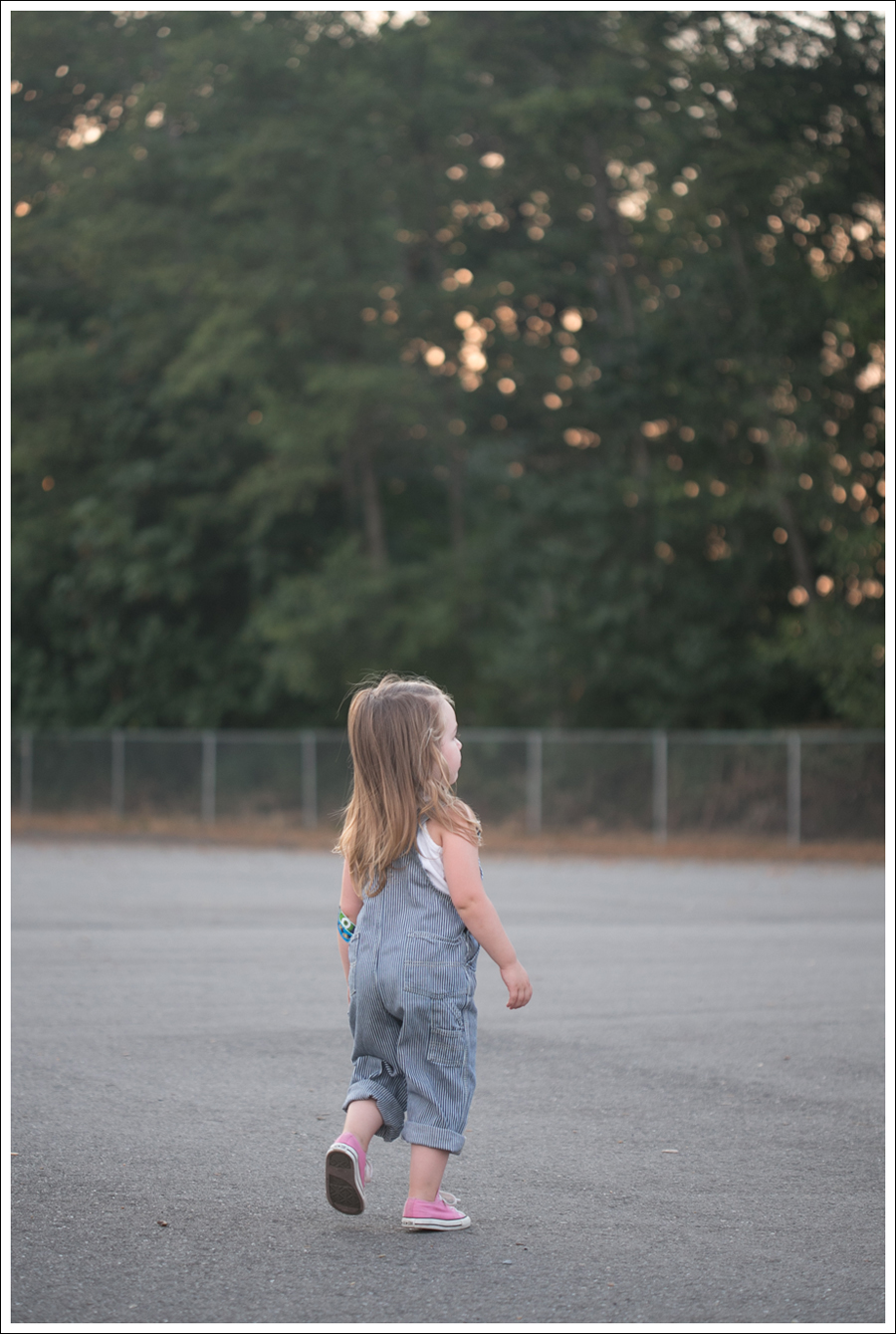 Blog Circo Tank Osh Kosh Overalls Pink Converse-1