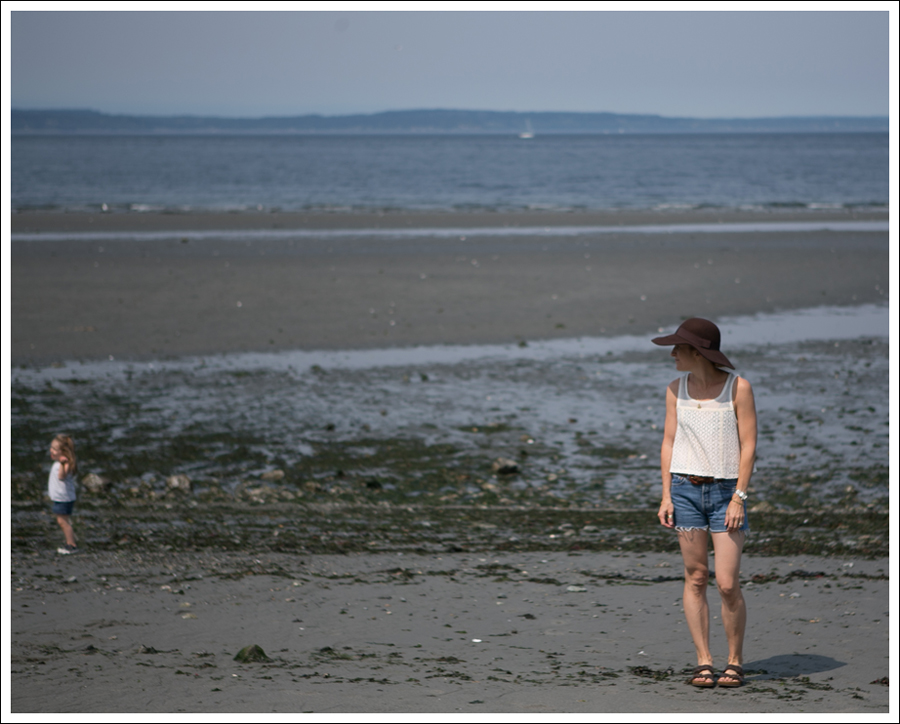 Blog Free People Crochet Crop Vintage Belt Levis Birkenstocks-1