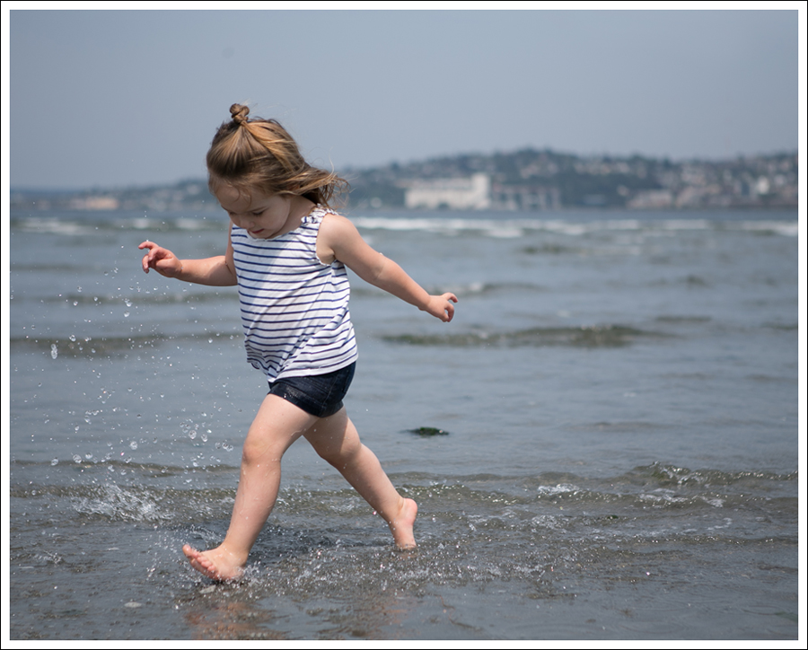 Blog HM Striped Top Gap Denim Skirt Old Navy Skull Shoes-10