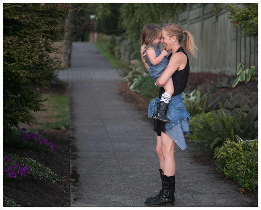 Blog Twenty8Twelve Black Dress Gap Denim Shirt Fiorentin and Baker Boots-8