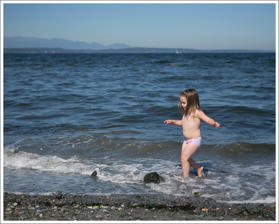 Blog Ahoy Amigo Always Hungry Tee Levi Cutoffs Black Galoshes Alki-8