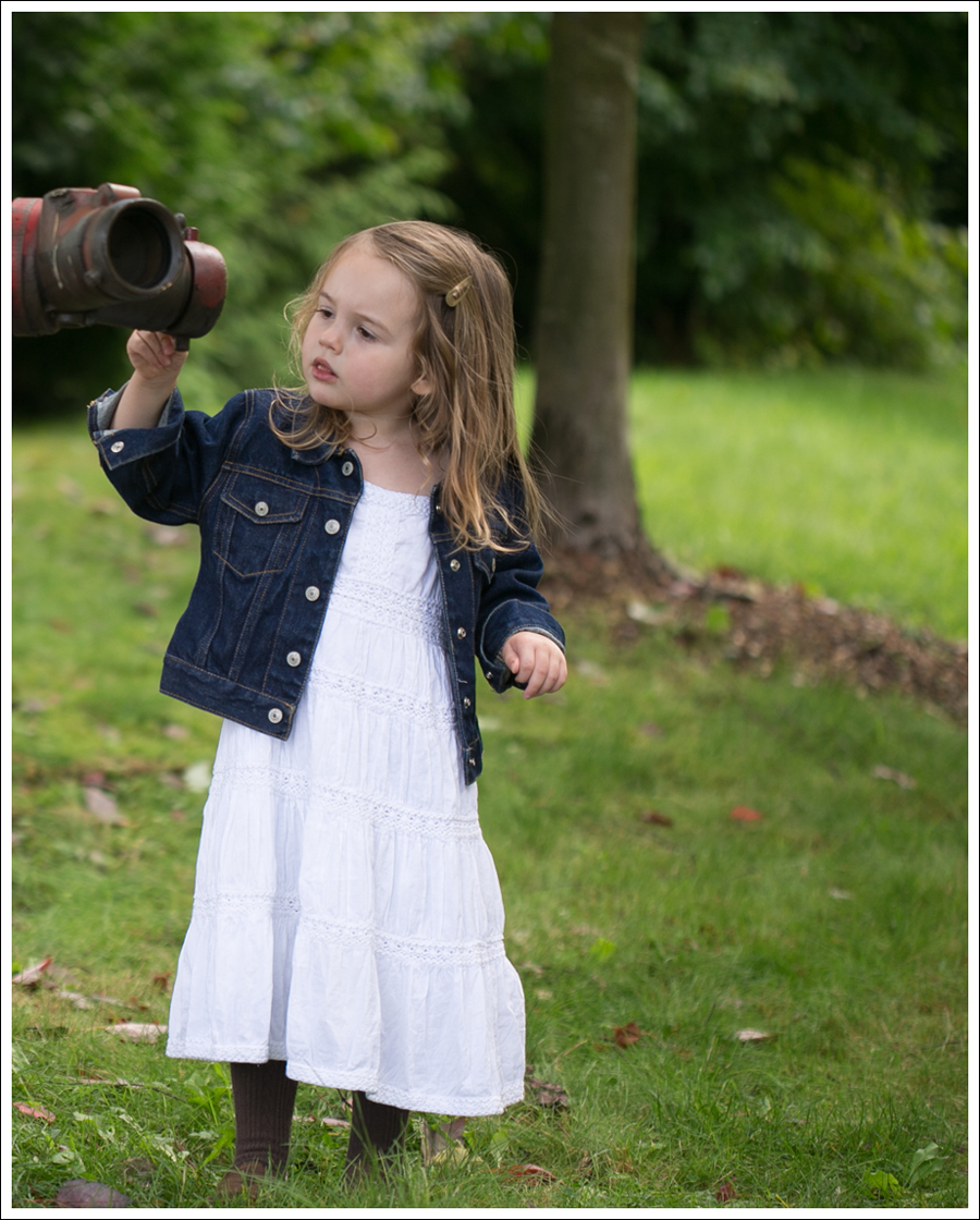 blog Gap Dark Jean Jacket Greendog White Boho Dress Sanita Clogs-1