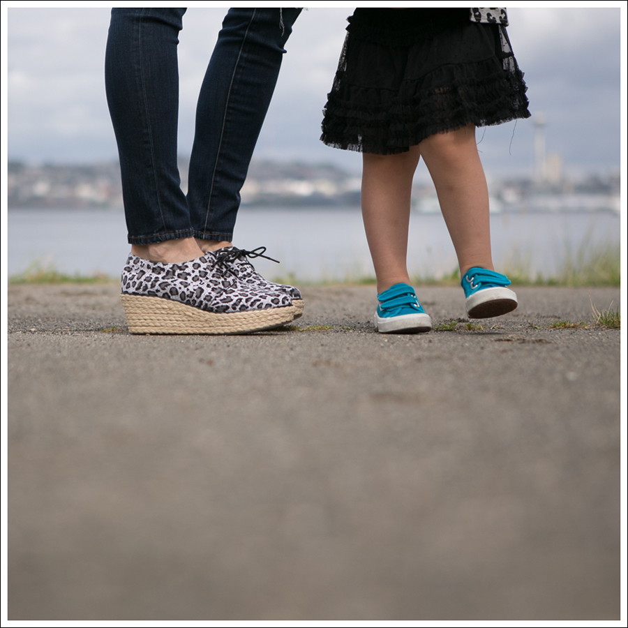 Blog Laugh Cry Repeat J Brand Leggings ShoeMint Zaki-6