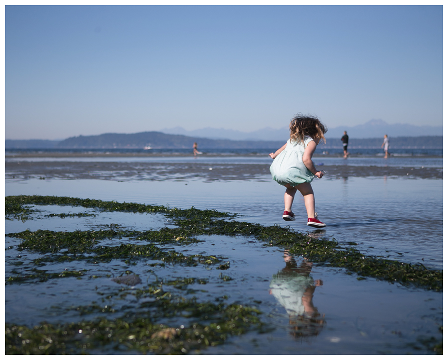 Blog Vintage Green Romper Red Converse Low Tide Alki Beach-12