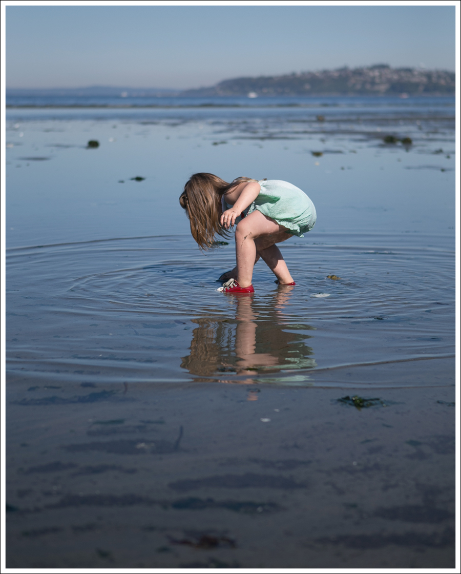 Blog Vintage Green Romper Red Converse Low Tide Alki Beach-15