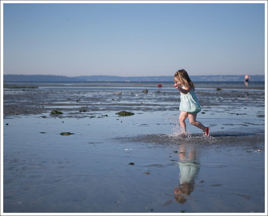 Blog Vintage Green Romper Red Converse Low Tide Alki Beach-9