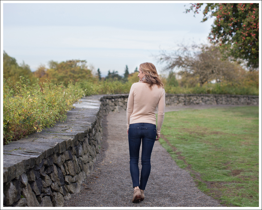 1as Vintage Brown Plaid Scarf Autumn Cashmere Sweater DL1961 Emma Bloom Sam Edelman Petty Suede Booties-15c