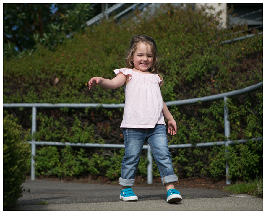 Blog Gap Pink Tee Joes Jeans Distressed Skinny Boyfriend Turquoise Superga-3