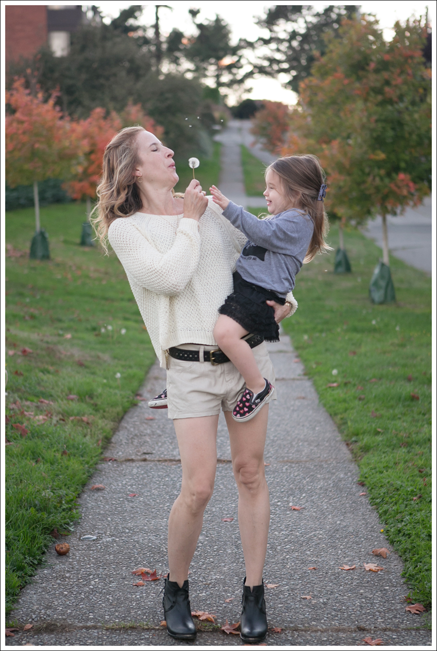 Blog HM Cream Sweater Current Elliott Boyfriend Leather Shorts SixtySeven Blake Bootie-3