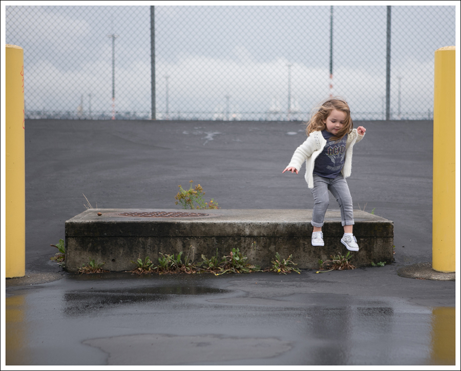 Blog Old Navy Cream Fuzzy Cardigan Old Navy ACDC Tee Joes Jeans Gray skinny Zulily Leopard Sparkle Shoes-6
