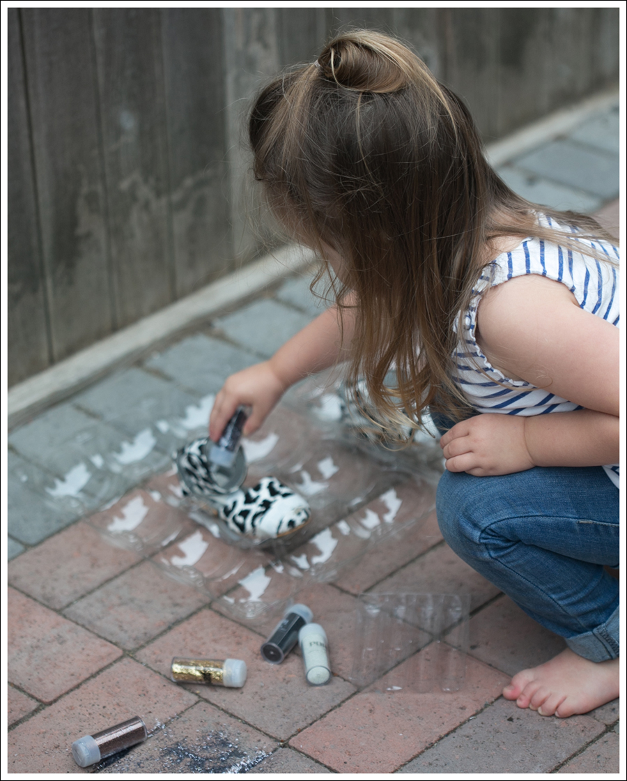 Blog DIY Glitter Toe Shoes-6