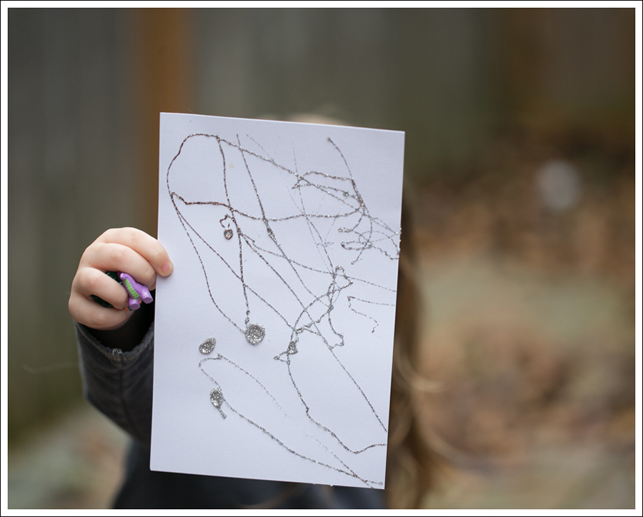 Blog DIY Toddler Glitter Thank You Card Art-1