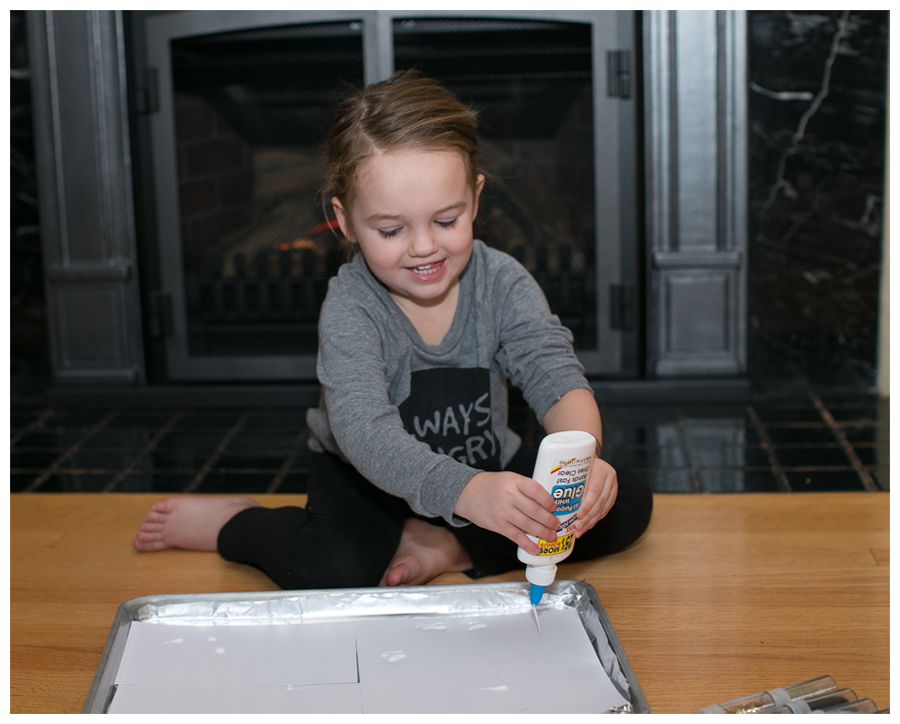 Blog DIY Toddler Glitter Thank You Card Art-2