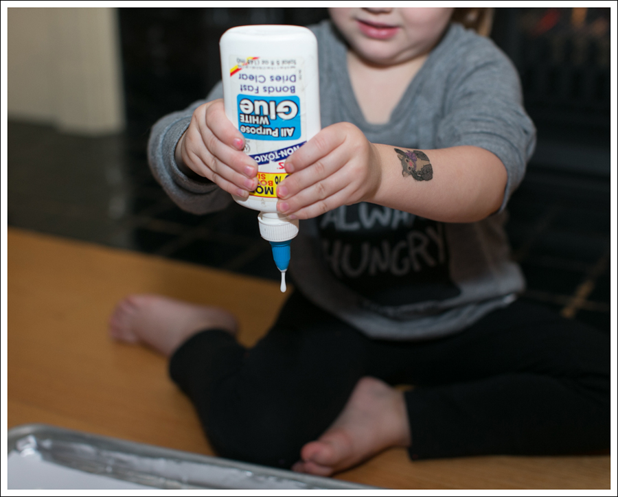 Blog DIY Toddler Glitter Thank You Card Art-3