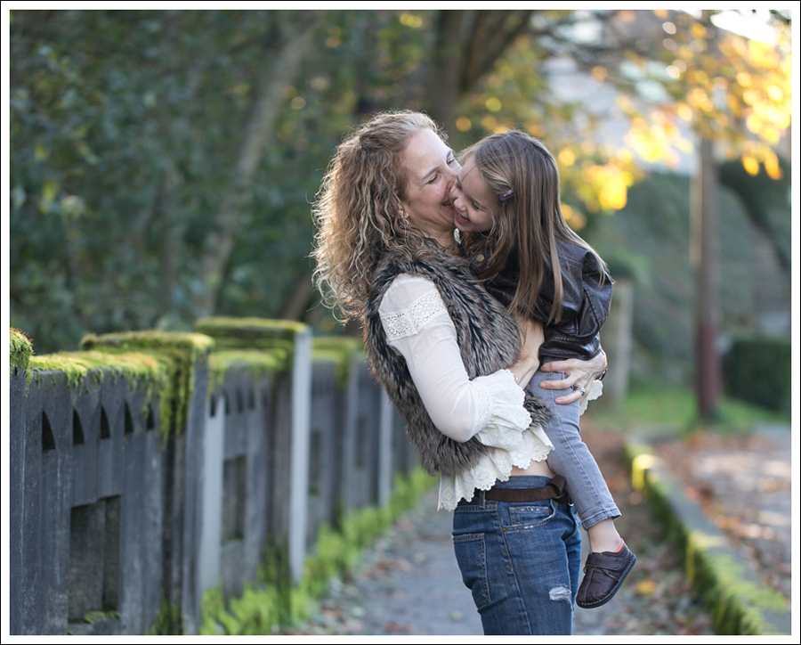Blog Faux Fur Vest Free People Princess Gwendoline Top Streets Ahead Suede Turquoise Belt Current Elliott Destroyed Boyfriend Jeans Cafe Noire Booties-6