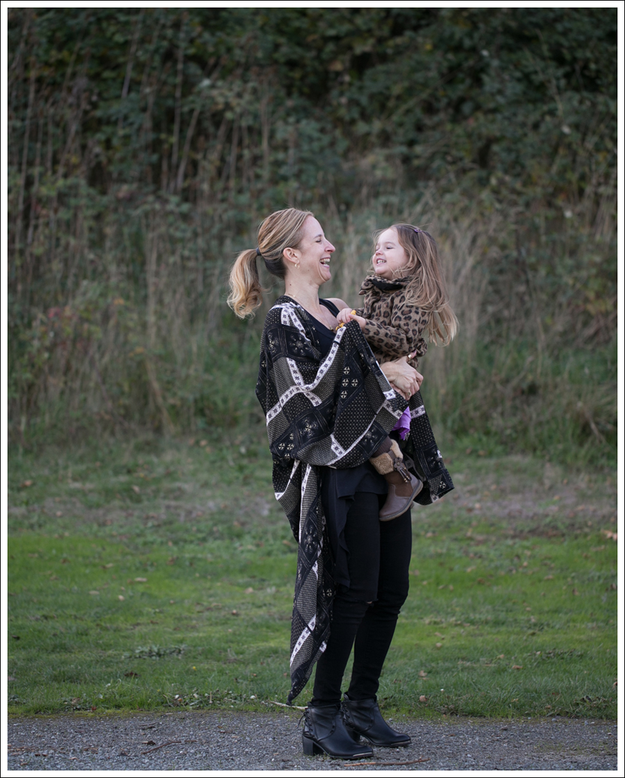 Blog Free People Printed Duster Scarf Kimono J Brand Skinny Leg Shadow Destroyed SixtySeven Booties-2