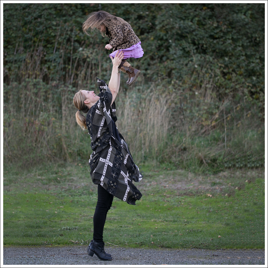 Blog Free People Printed Duster Scarf Kimono J Brand Skinny Leg Shadow Destroyed SixtySeven Booties-5sq