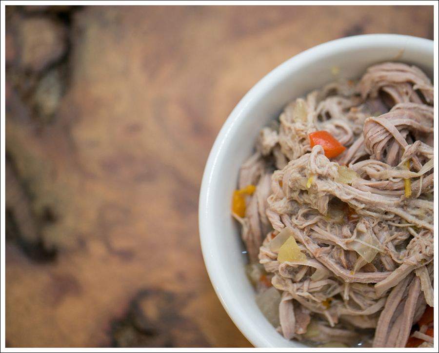 Blog Paleo Crock Pot Slow Cooker Pulled Pork with Apples Onions and Peppers-1