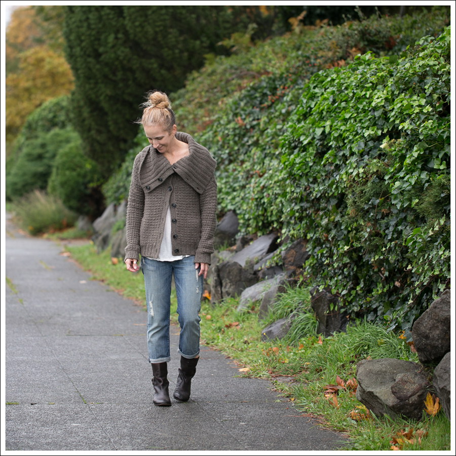 Blog Theory Tootsie Tweed Sweater 7FAM Josefina Cropped Skinny Destroyed Boyfriend Jeans Frye Short Boot-1