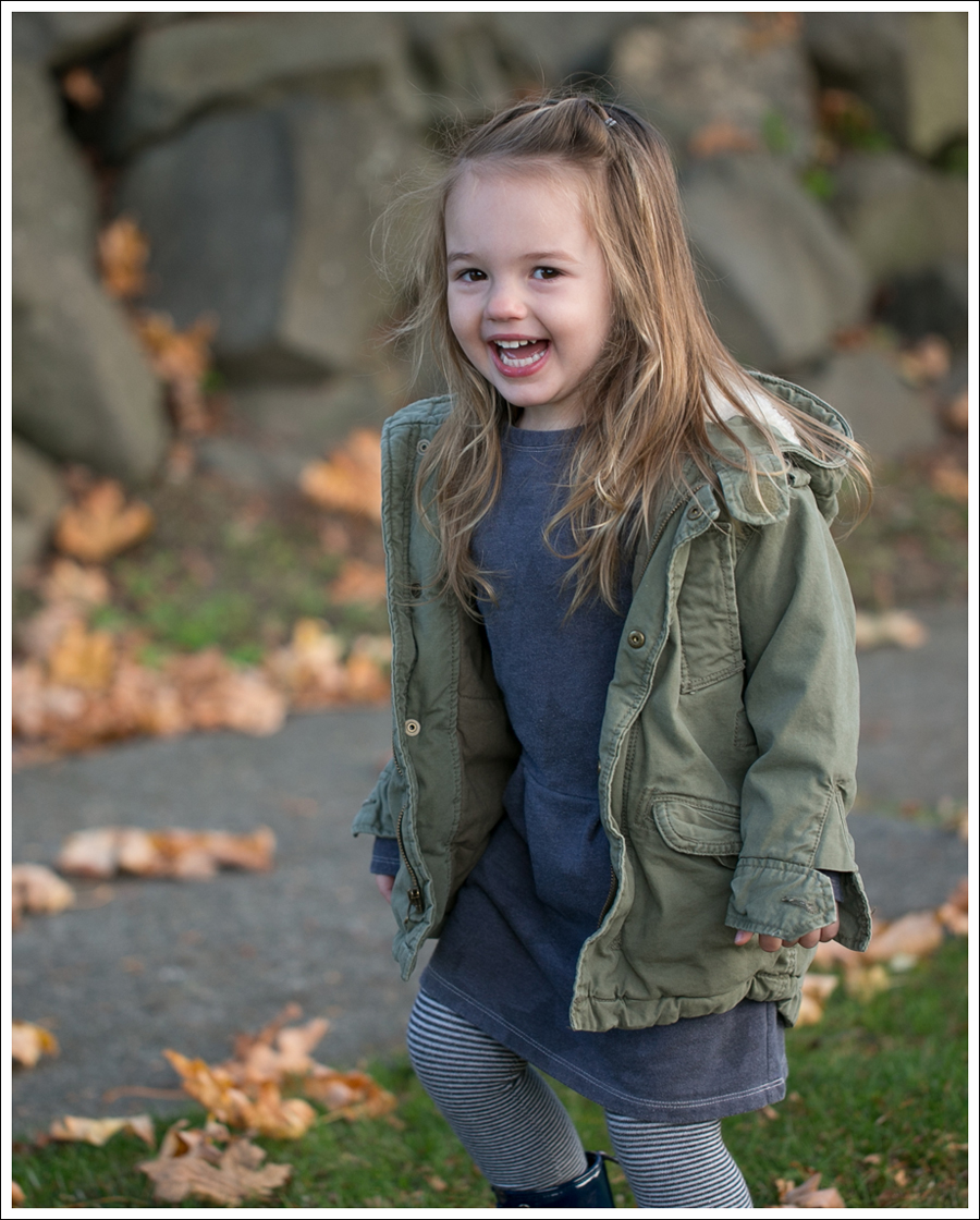 Blog Gap Green Parka Old navy Star Dress HM Tights Zulily Link Navy Boots-4