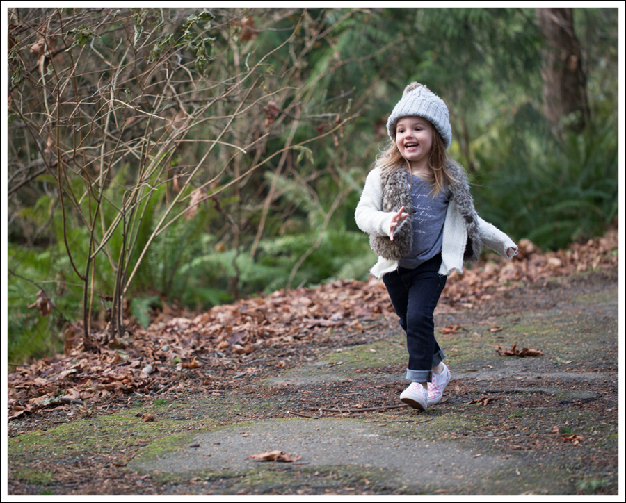 Blog HM Hat Old Navy faux fur vest cardigan Little Boogaweezin DL1961 Chloe Rafaeli Pink Checked Vans-6
