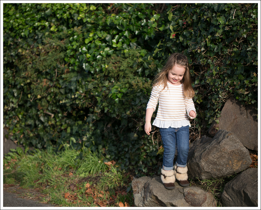 Blog Old Navy Gold Striped Sweatshirt DL1961 Harper Cherokee Faux Fur Boots-3