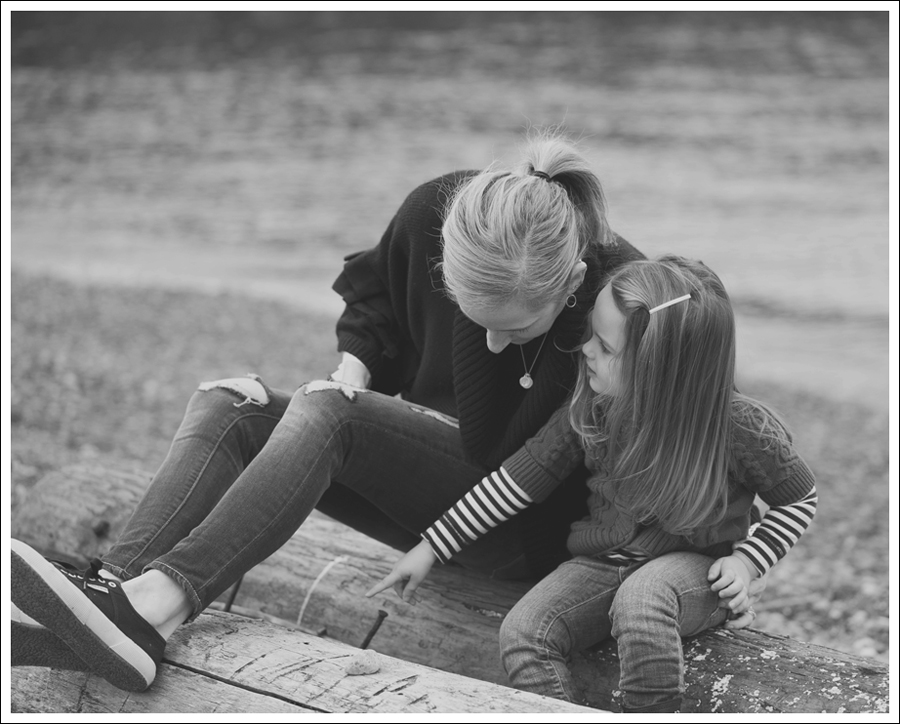 Blog Tahari Black Sweater Paige Destroyed Skinny Black Superga-12