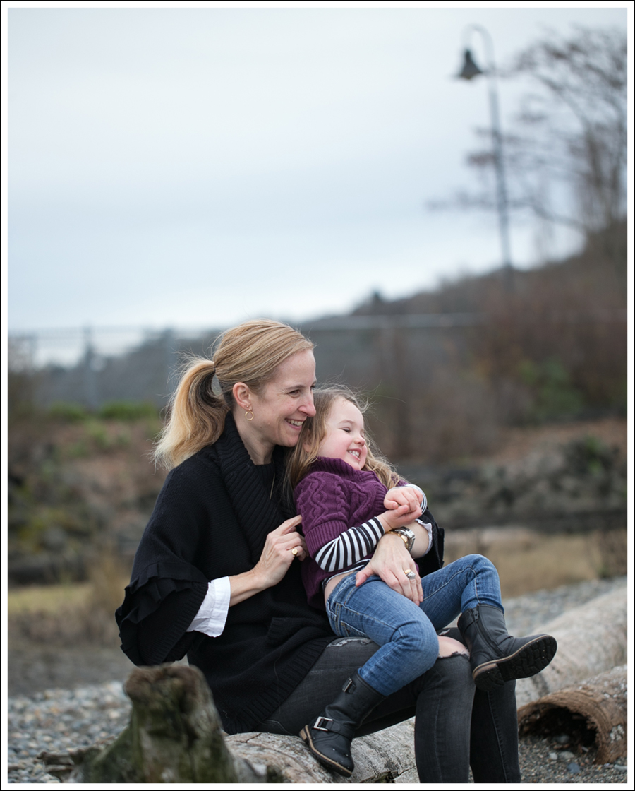 Blog Tahari Black Sweater Paige Destroyed Skinny Black Superga-8