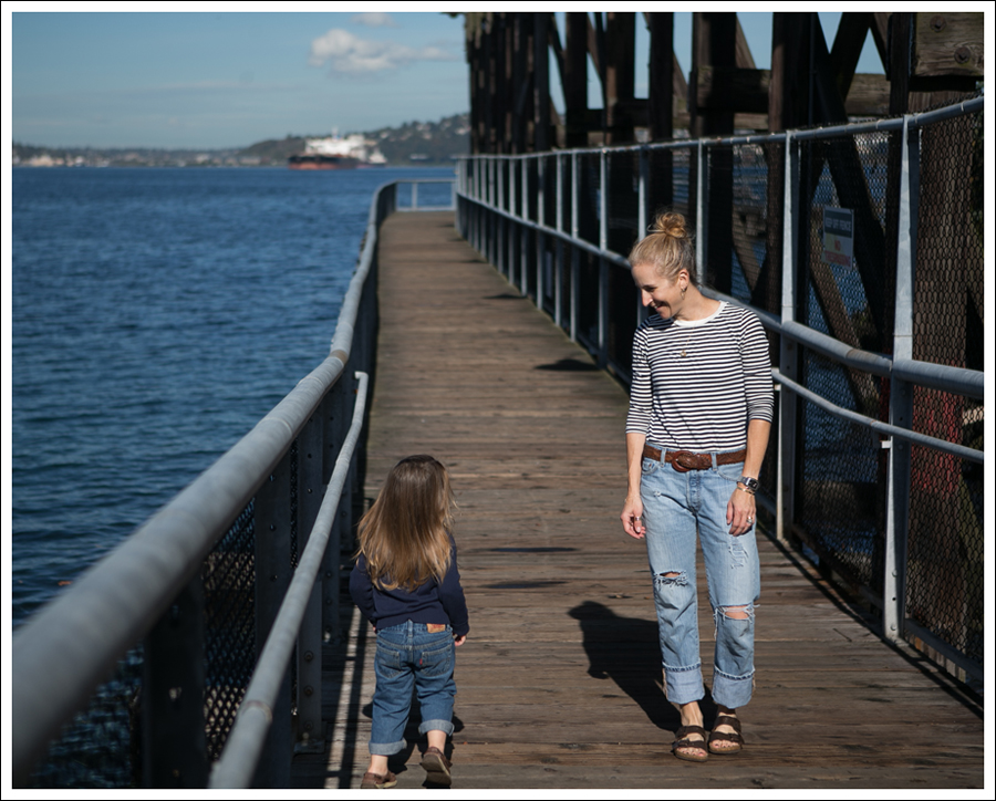 Blog Zara Stiped Crop Top Vintage DIY Destroyed Levis Birkenstocks-2