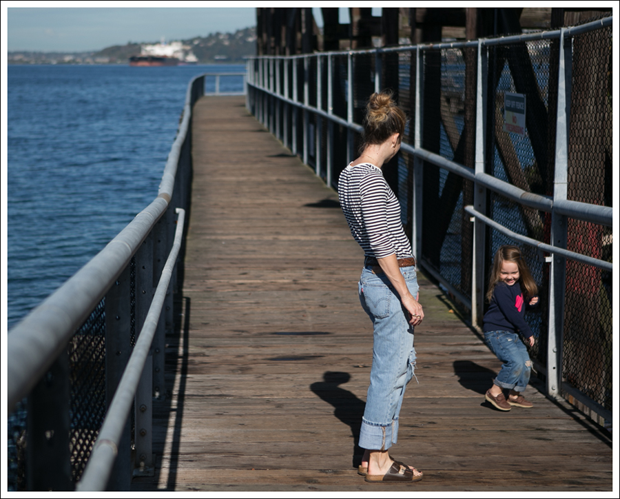 Blog Zara Stiped Crop Top Vintage DIY Destroyed Levis Birkenstocks-4