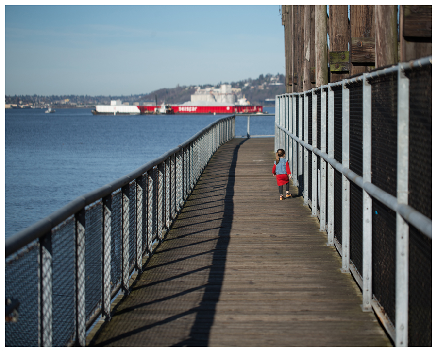 Blog Gap Denim Vest HM Red Zip Dress Levis Jeggings Sven Mary Jane Toddler Clogs-1