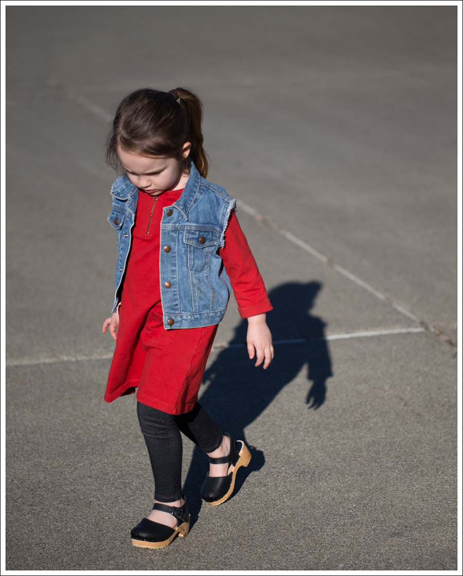 Blog Gap Denim Vest HM Red Zip Dress Levis Jeggings Sven Mary Jane Toddler Clogs-12