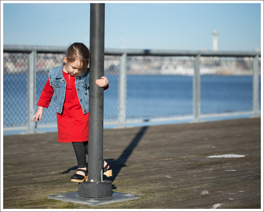 Blog Gap Denim Vest HM Red Zip Dress Levis Jeggings Sven Mary Jane Toddler Clogs-3