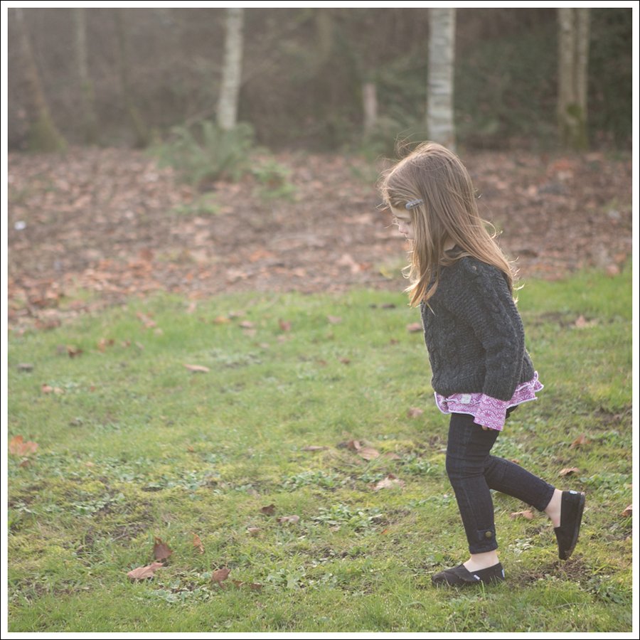 Blog Gray GapKids Fishermans Sweater Naartjie Pink Top Ralph Lauren Moto Jeans Black Toms-4