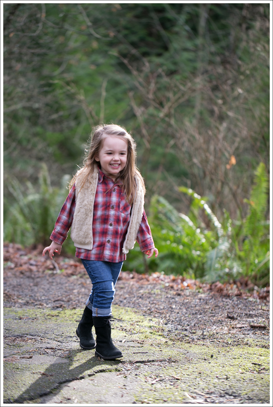 Blog Janie and Jack Faux Fur Vest Levis Plaid Top DL1961 Harper BabyQuiz Suede Boots-4