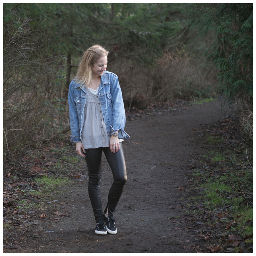 Blog Levis Jacket Free People two to tango Top Genetic Shya Leather Pants Superga-1