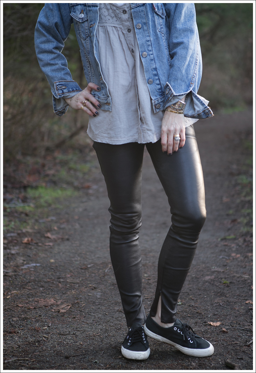 Blog Levis Jacket Free People two to tango Top Genetic Shya Leather Pants Superga-2