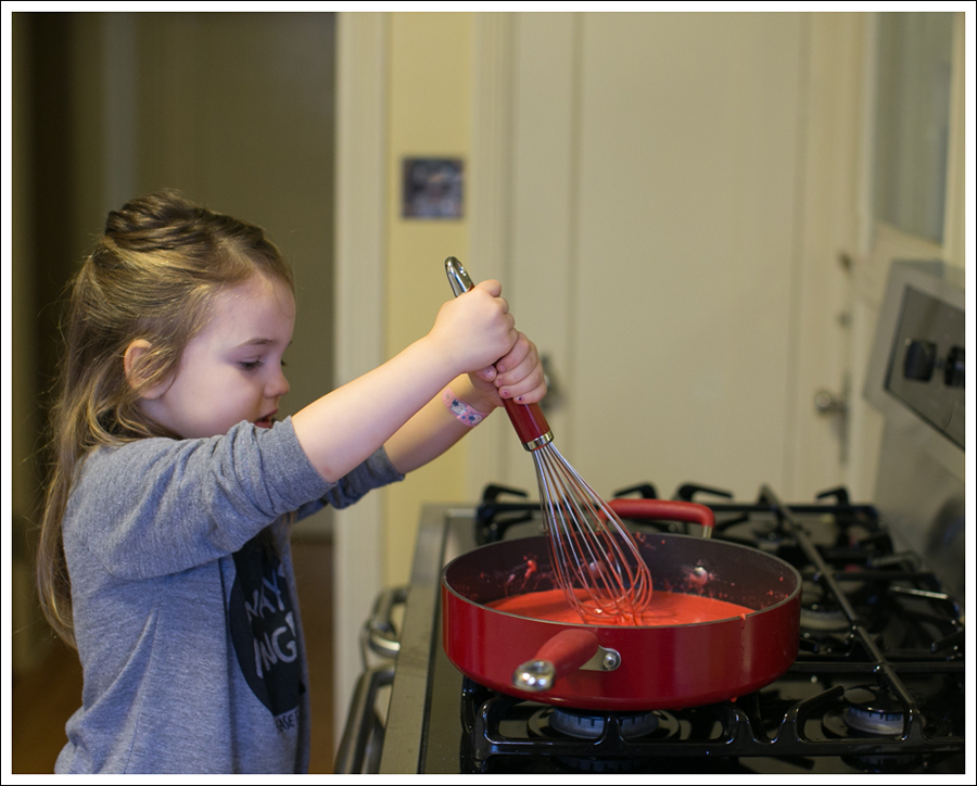 Blog DIY Jell-O Play-Doh Non Candy Valentine Toddler Craft-4