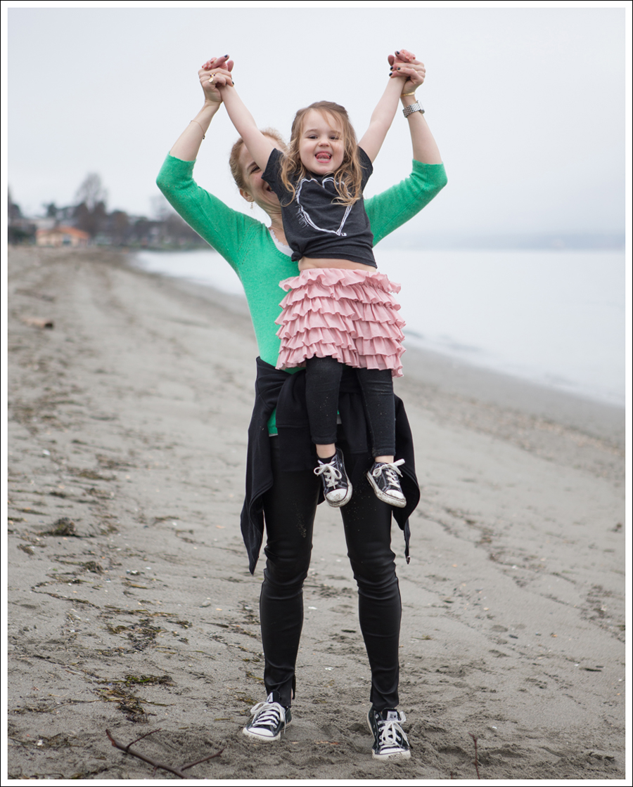 Blog Protector Lover Mother Hoodie Autmn Cashmere Green Henley Sweater Genetic Denim Shya leather Pants Black Converse-24