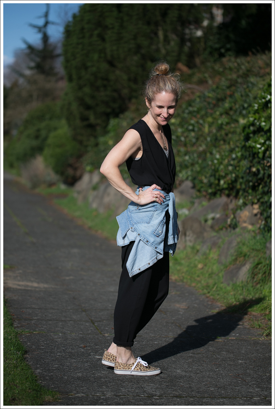 Blog The Fifth Label Drop-Crotch Jumpsuit Levis Denim Shirt Leopard HM Shoes-3