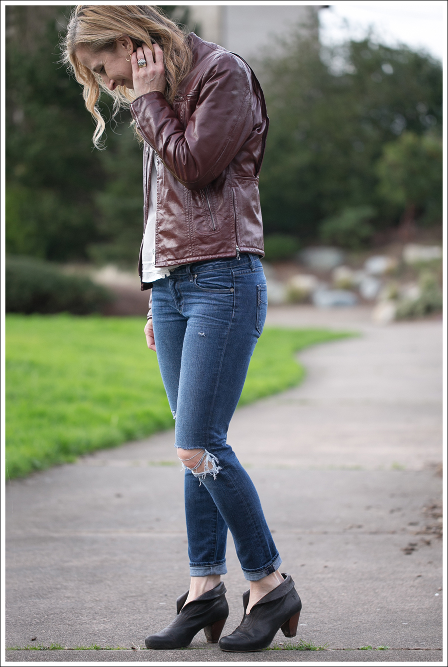 Blog Vintage Leather Jacket See by Chloe SS Boho Top Paige Skyline Skinny DIY Destroyed Jeans Frye Lisa Short Stitch Booties-3