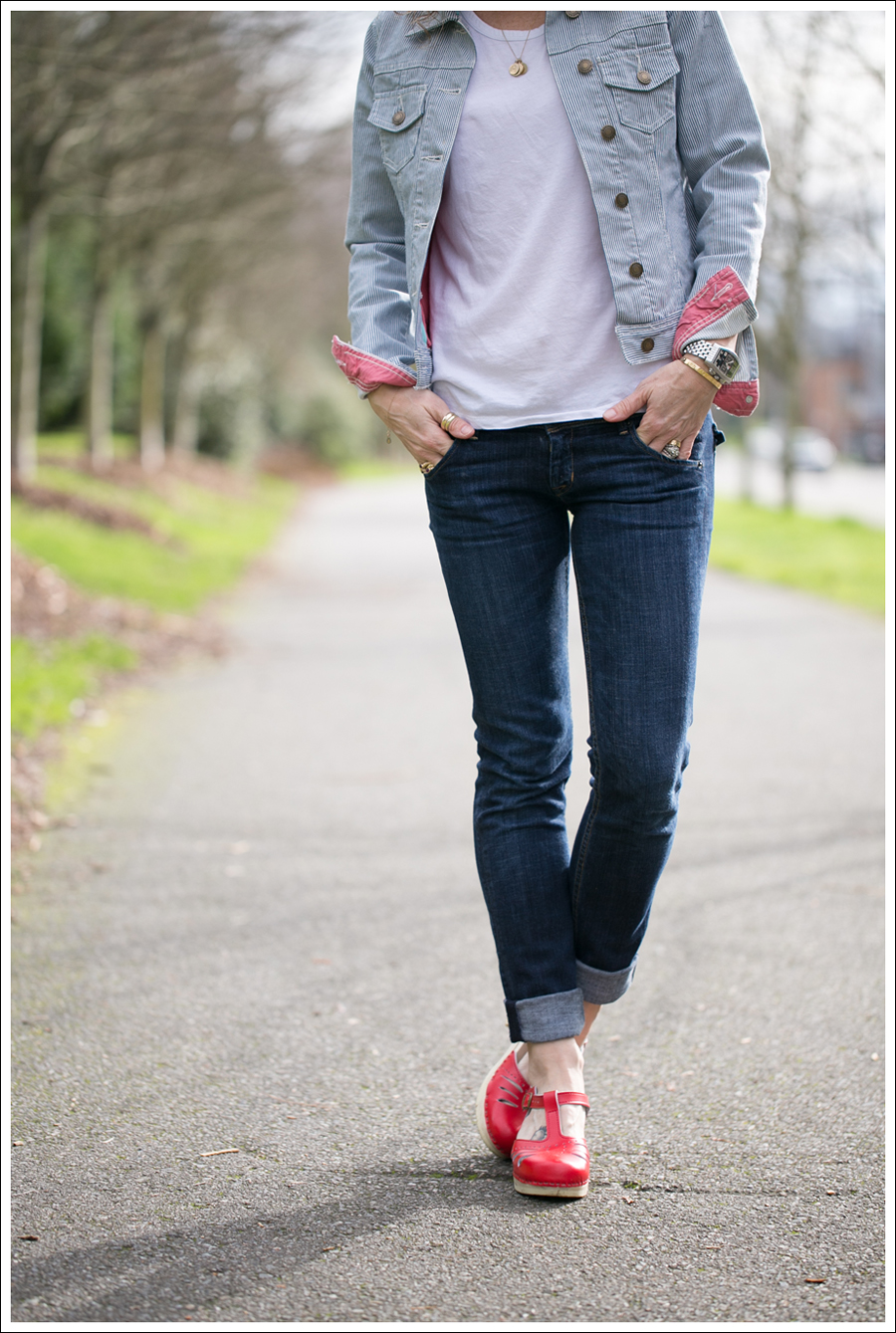 Blog Boden Railroad Stripes Denim Jacket Hudson Skinny Jeans Red Sven Lacy Clogs-2