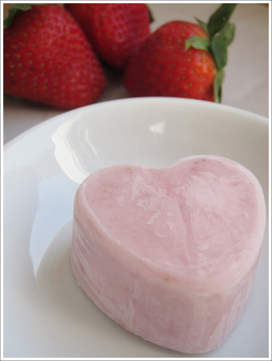 blog coconut strawberry bonbons-2