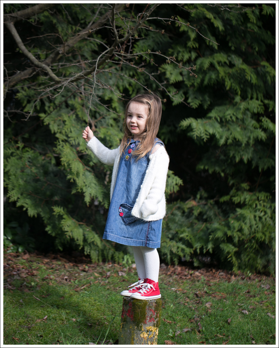 Blog Old Navy Cardigan Next Heart Dress Gapkids Leggings Red Converse High Tops-5